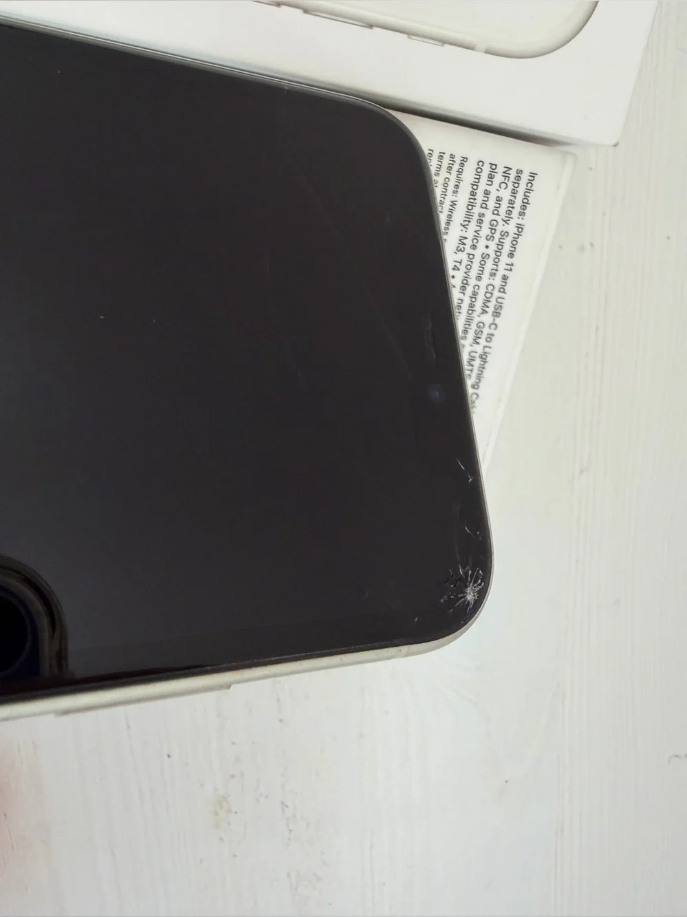 Apple iPhone 11 128GB White Unlocked — Minor Crack, Excellent Condition